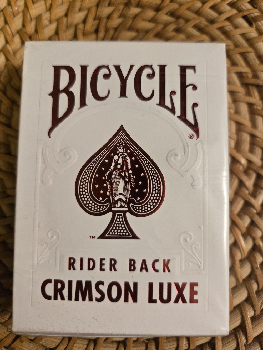 C01 New Sealed Bicycle Crimson Luxe Rider Back Playing Cards Red Foil 🃏✨